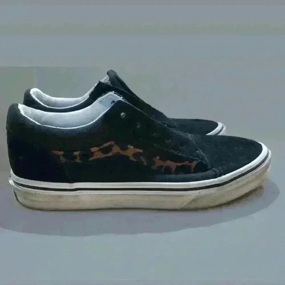 Vans‎ Old Skool black and cheetah print shoes size 3.5